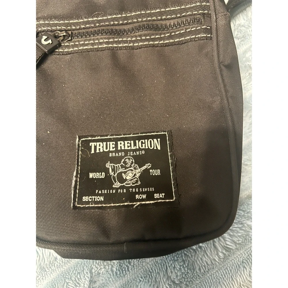 True Religion Crossbody‎ Bag Mens OS Black Excellent Canvas Buddha Patch Zip Bag